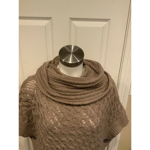 Angel of the North Anthropologie Tan Cable Knit Cowlneck Poncho, Size XS/S - Picture 2 of 6